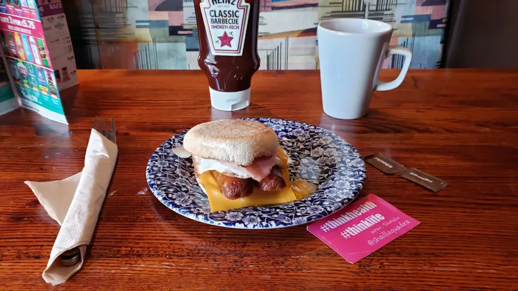 wetherspoon breakfast items