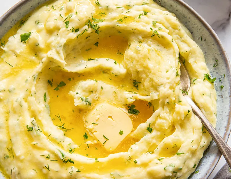 herb and garlic mashed potatoes