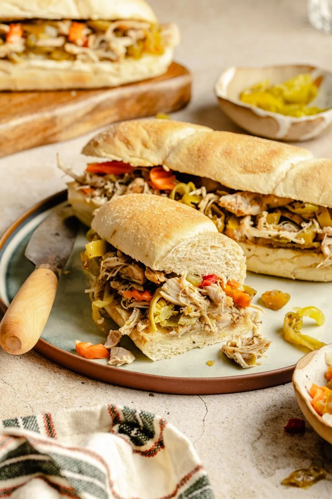 slow cooker italian chicken sandwiches