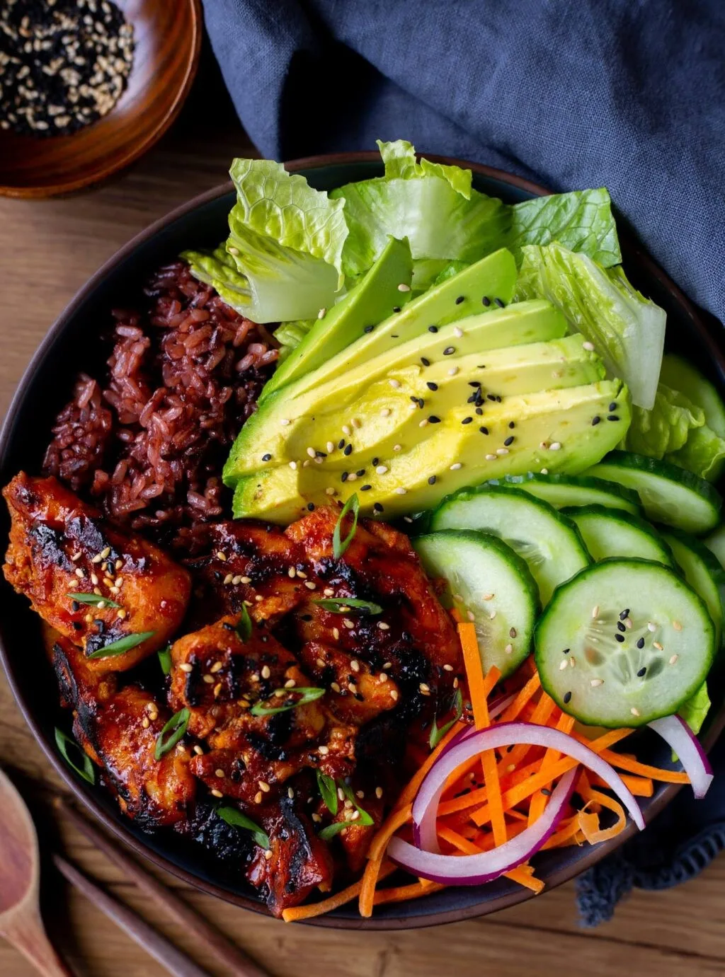 spicy korean bbq chicken rice bowl