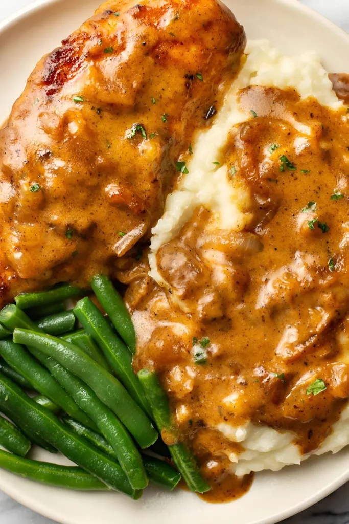 easy smothered chicken recipe