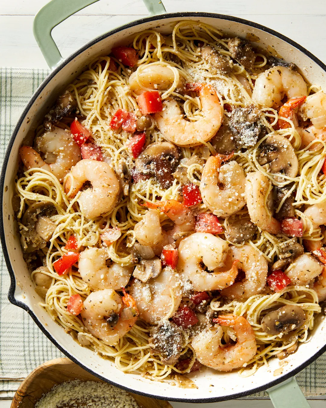 Mushroom Garlic Shrimp Pasta