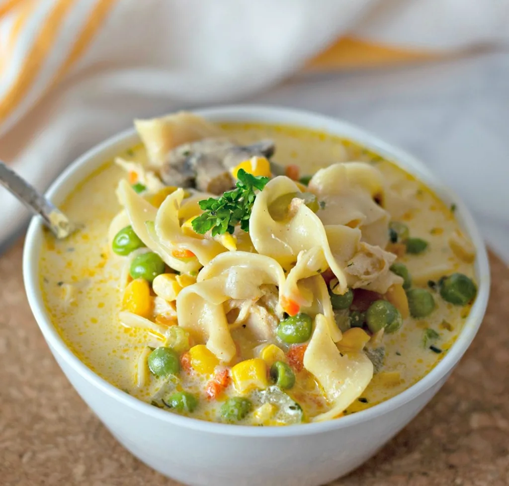 Best Chicken Pot Pie Soup Recipe