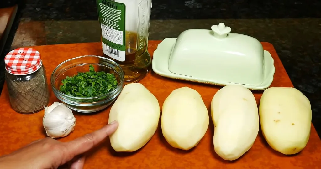 Crispy Garlic Butter Potatoes Recipe Ingredients