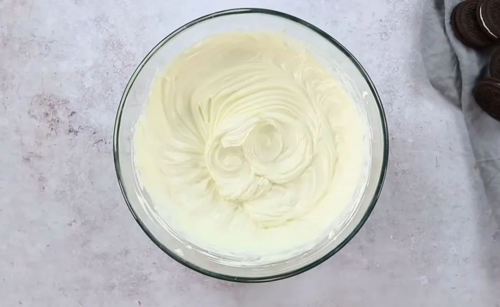 Prepare the Cheesecake Filling
