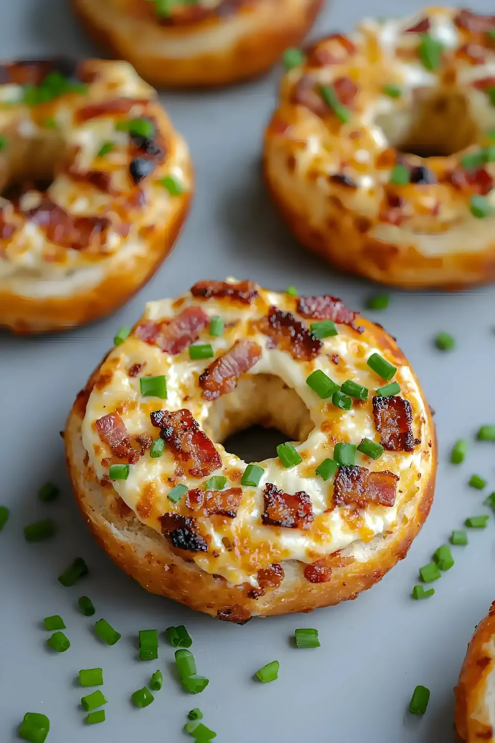 Bacon Cream Cheese Bagels Recipe
