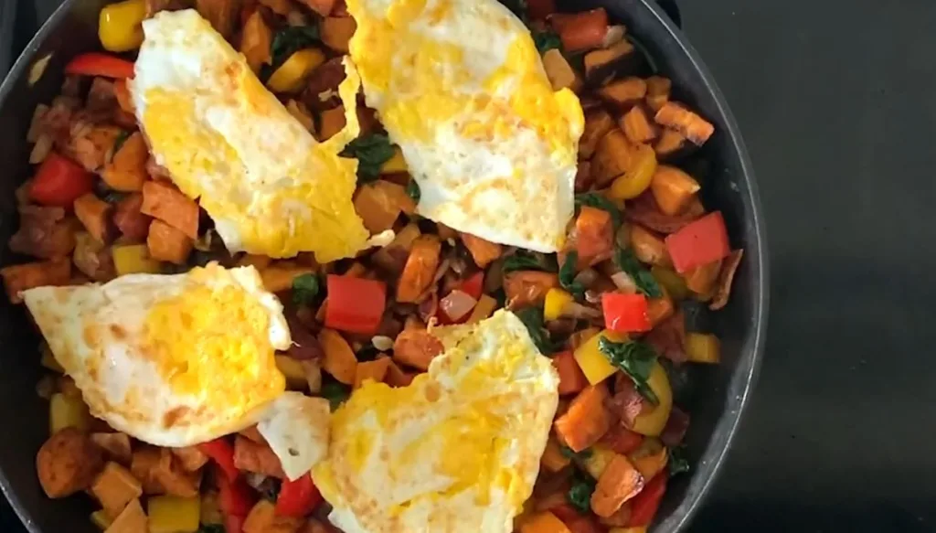 Cook the Eggs and Serve