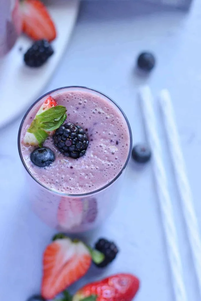 Mixed Berry Smoothie with Almond Milk Recipe
