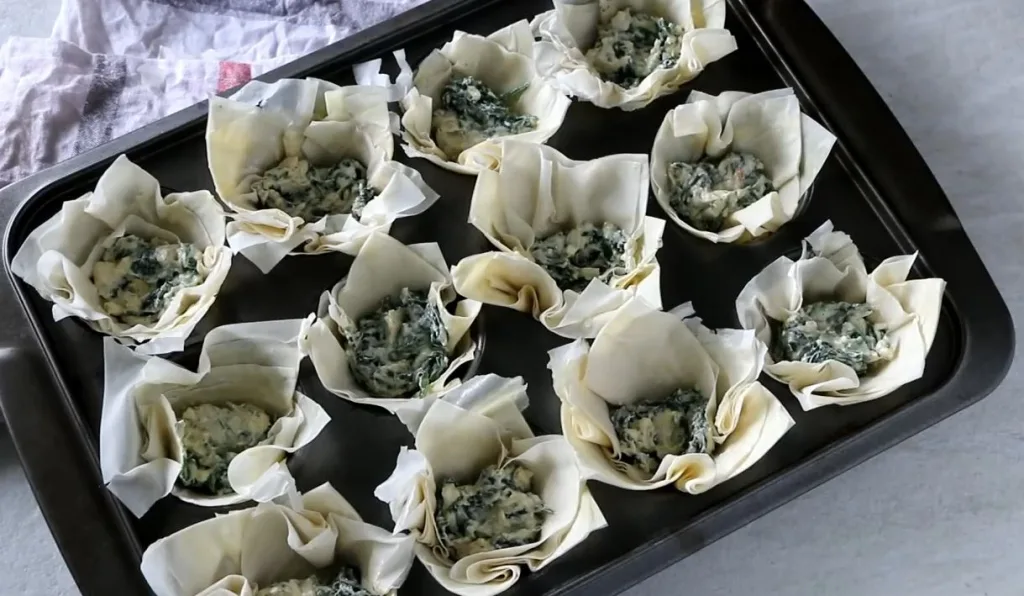 Spinach and Ricotta Stuffed Phyllo Cups
