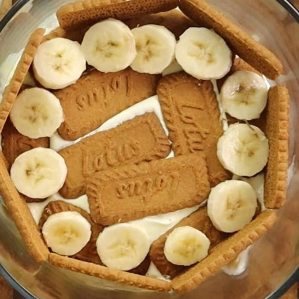 The Best Biscoff Banana Pudding with Caramel Recipe
