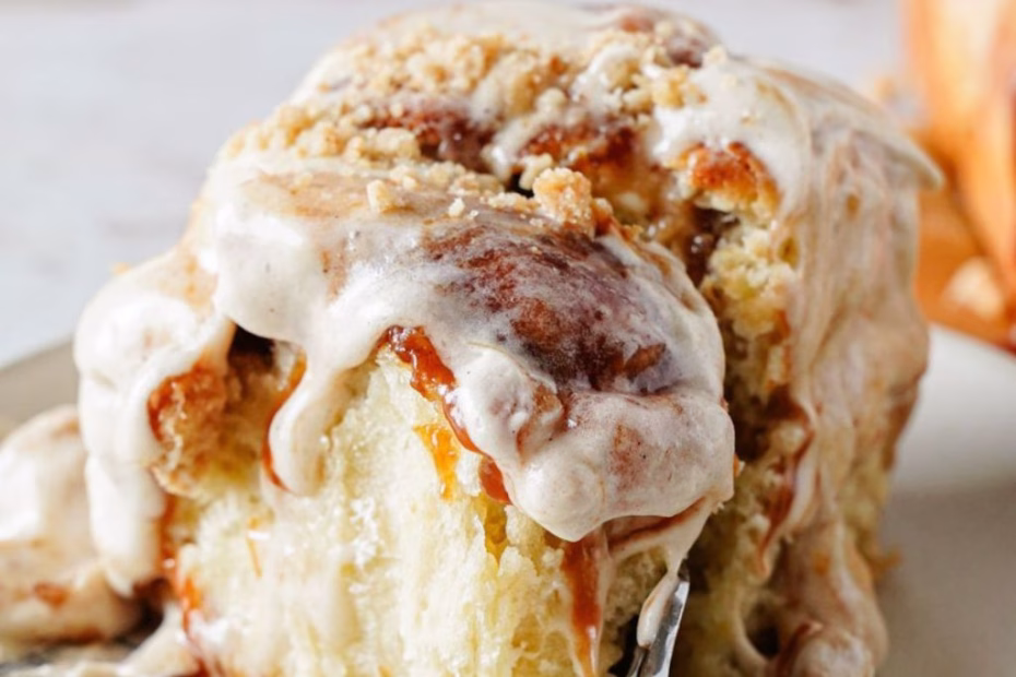 Banana Bread Cinnamon Rolls Recipe
