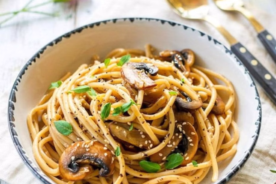 30-Minute Miso Mushroom Bucatini Recipe